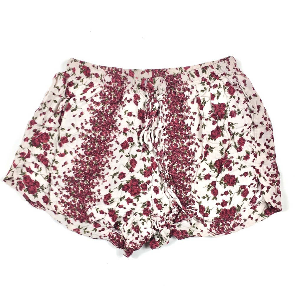 Brandy Melville Floral Rose Remi Short - Picture 6 of 8